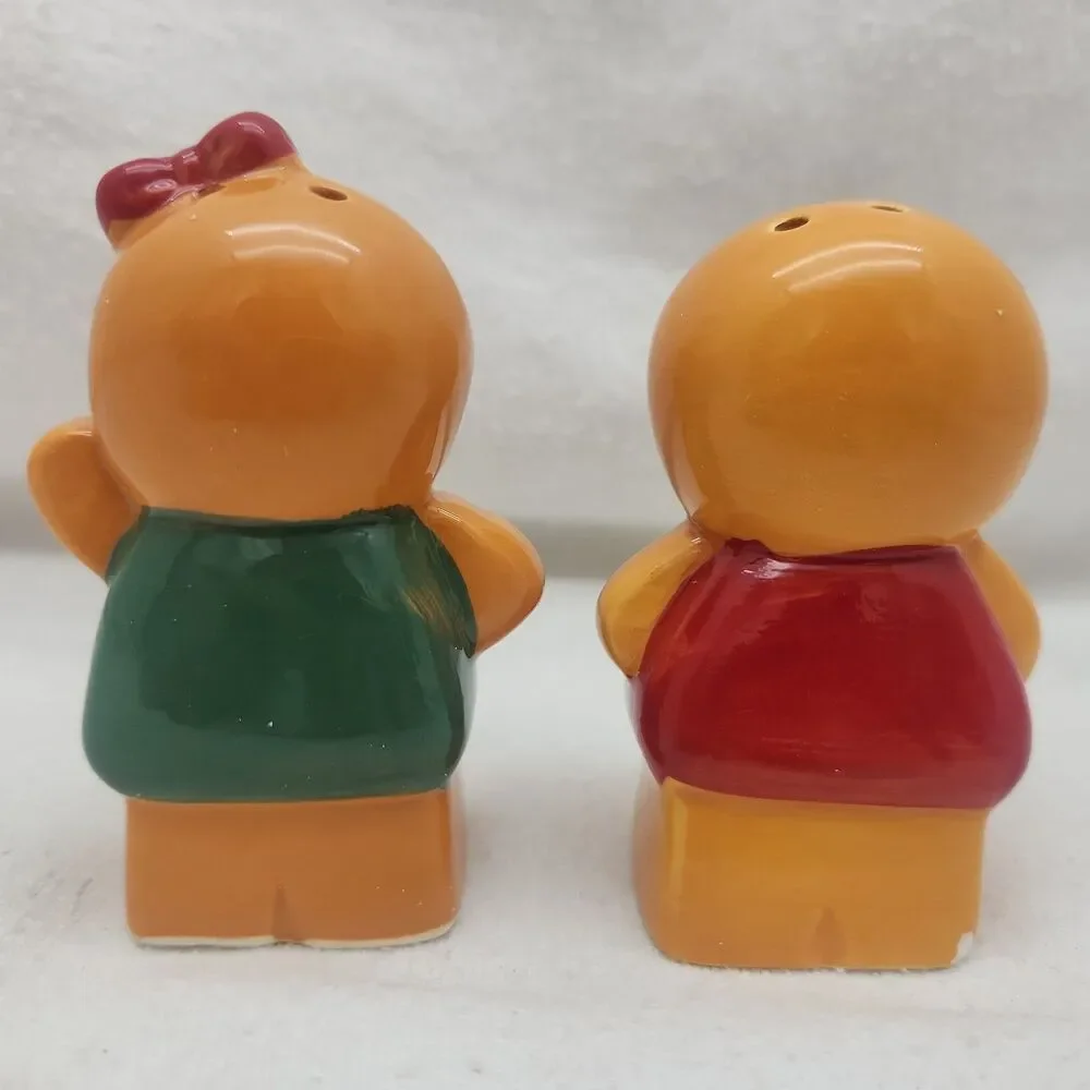 Salt and Pepper Shakers Gingerbread Couple Ceramic CTW Home Collection Holiday